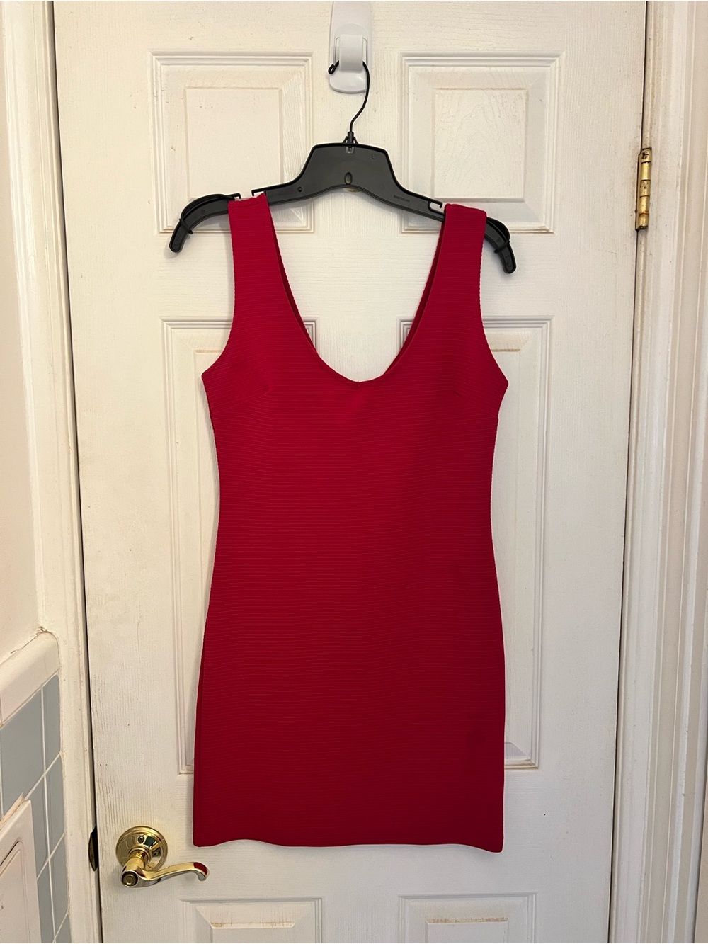 Hot pink Sleeveless Scoop Neck Bodycon Dress
